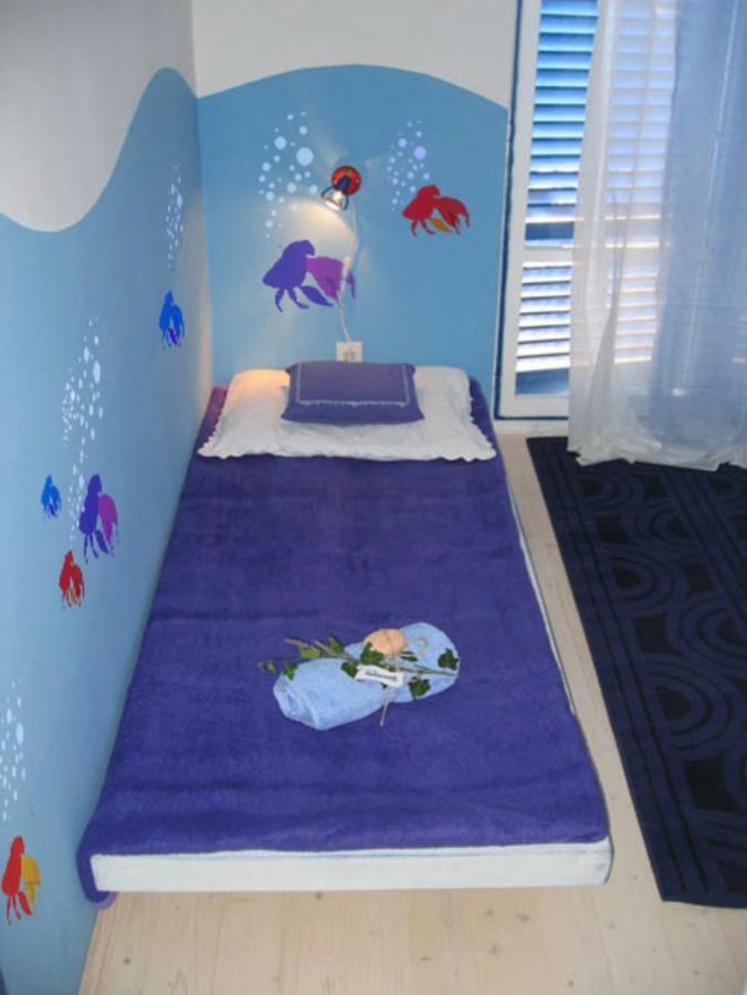 Apartments Mediterraneo Kaprije Esterno foto